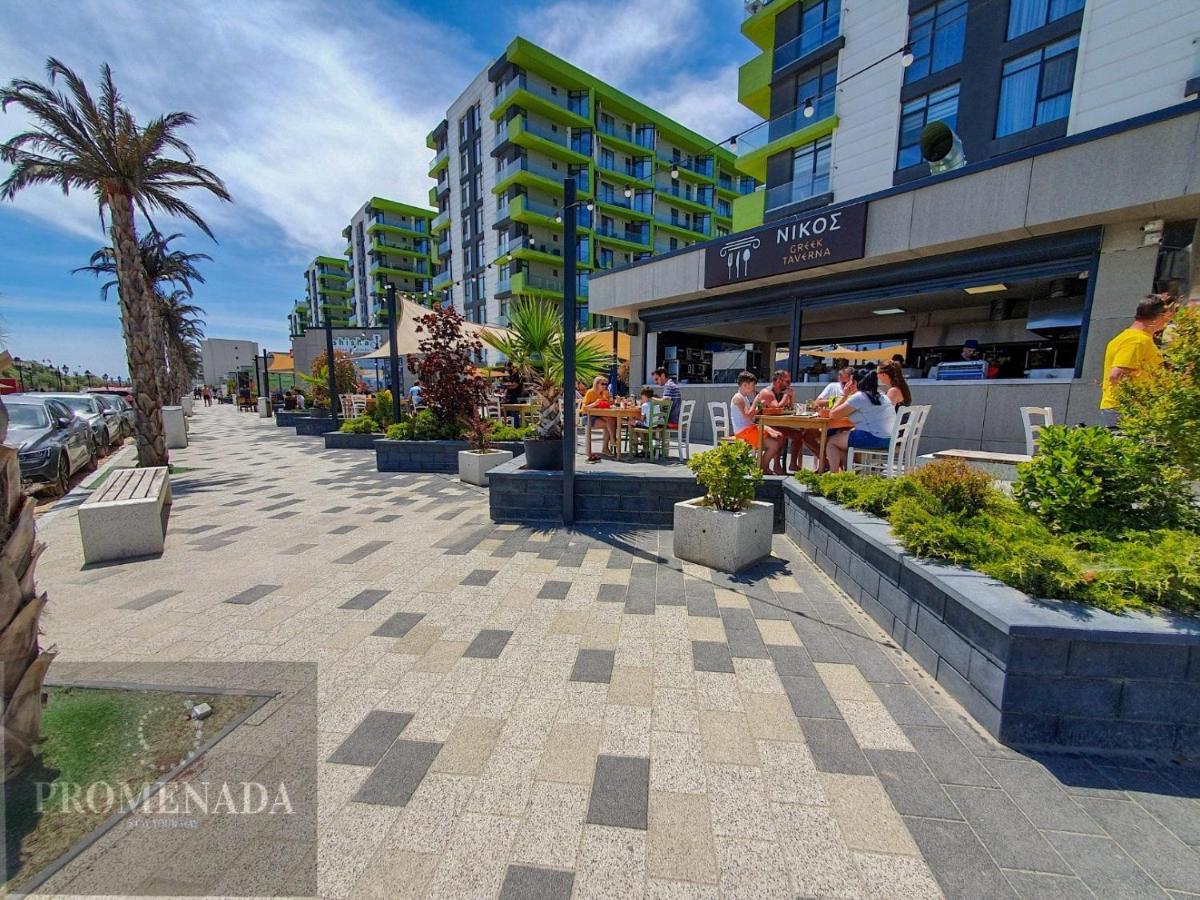Sunfest Aparthotel Pool & Spa Mamaia Nord Năvodari Exteriör bild