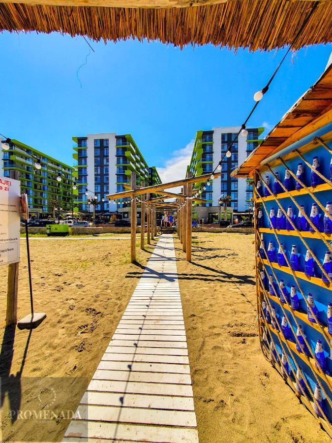 Sunfest Aparthotel Pool & Spa Mamaia Nord Năvodari Exteriör bild