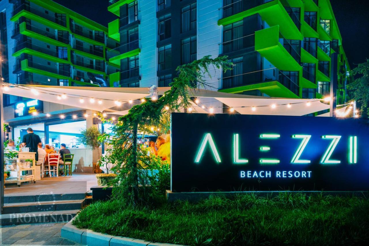 Sunfest Aparthotel Pool & Spa Mamaia Nord Năvodari Exteriör bild