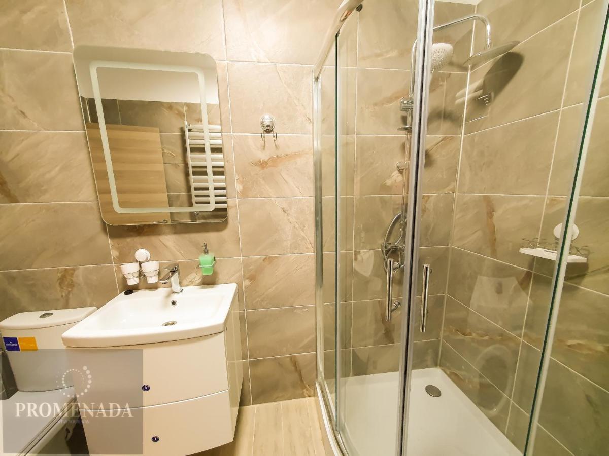 Sunfest Aparthotel Pool & Spa Mamaia Nord Năvodari Exteriör bild